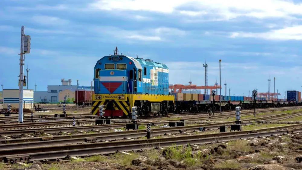 Ақмолада вагондар рельстен шығып кеткен