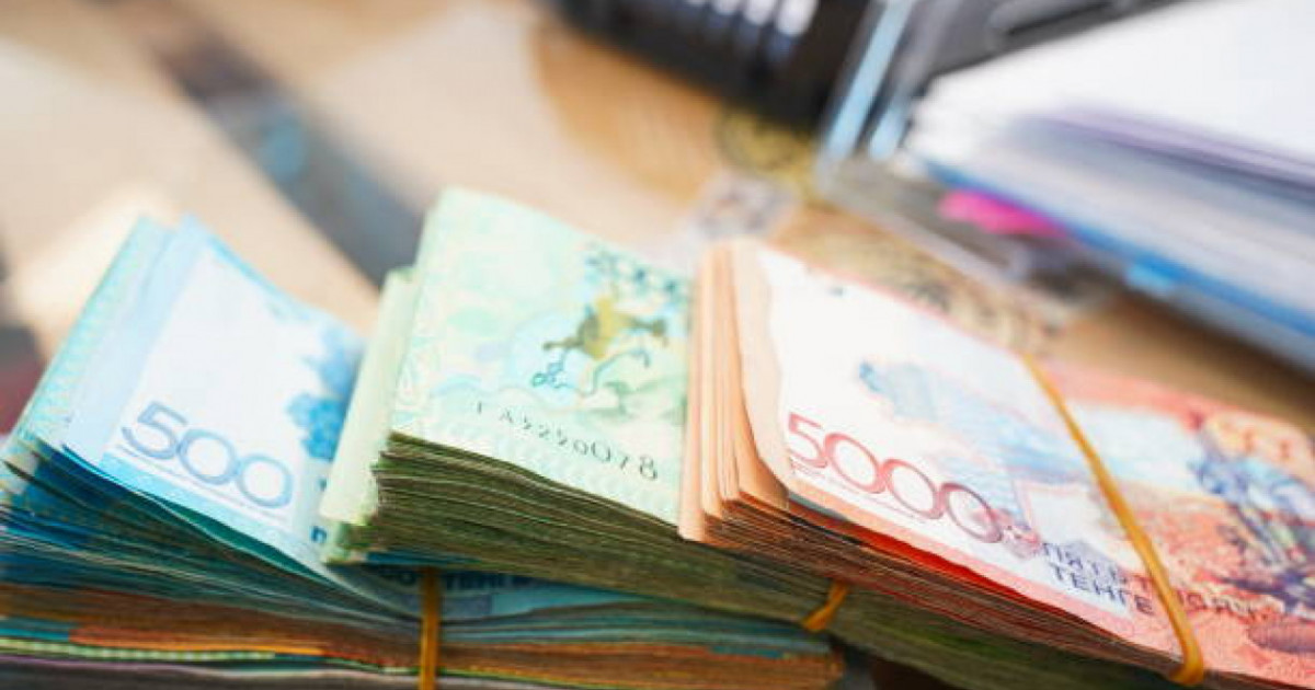 Қазақстанда орташа жалақы 429 мың теңгеден асты