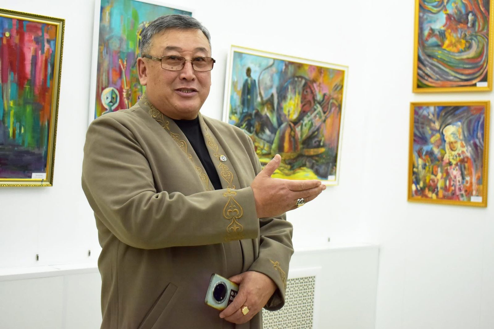 Қылқалам ұшындағы дала дидары