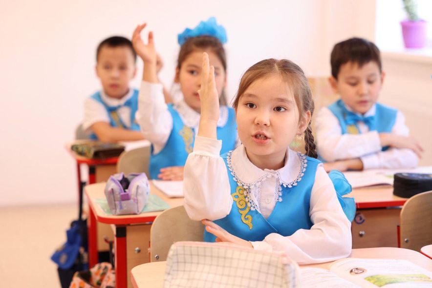 Елімізде тұрғындардың қанша пайызы балалар?