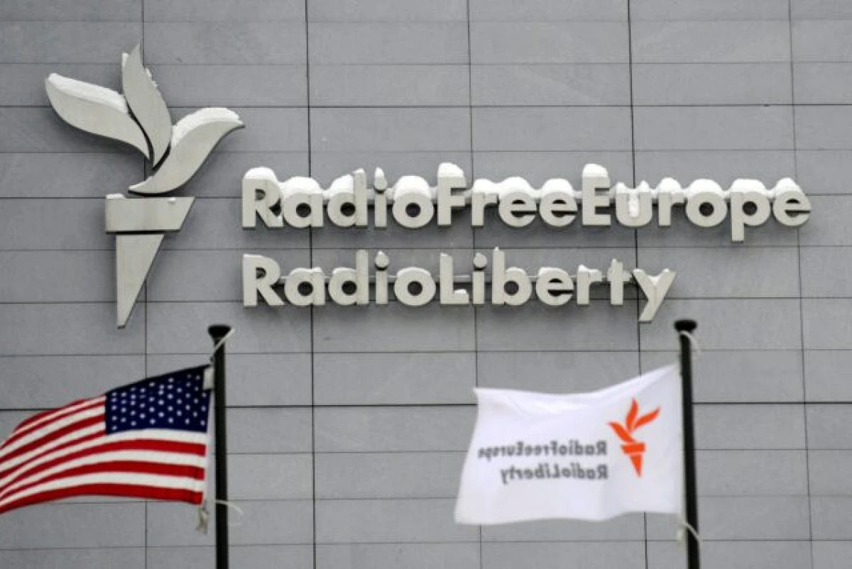 Венгриядағы Radio Free Europe қызметі қаржыландыру қысқаруына байланысты жұмысын тоқтатты