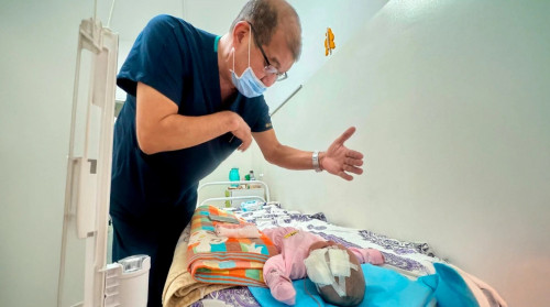 Түркістандық дәрігерлер миына қан құйылған 3 айлық сәбиді аман алып қалды