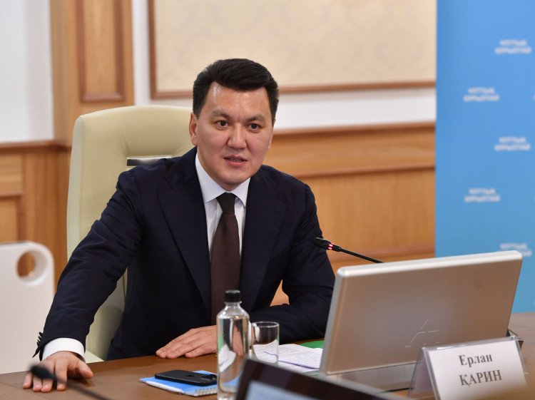 Ерлан Қарин: «Заң және тәртіп – қоғамдық қауіпсіздіктің берік іргетасы»