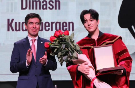 Димаш Құдайберген медицина университетінің құрметті профессоры атанды