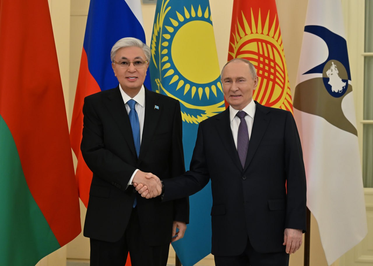 Мемлекет басшысы Ельцин атындағы президенттік кітапханаға барды