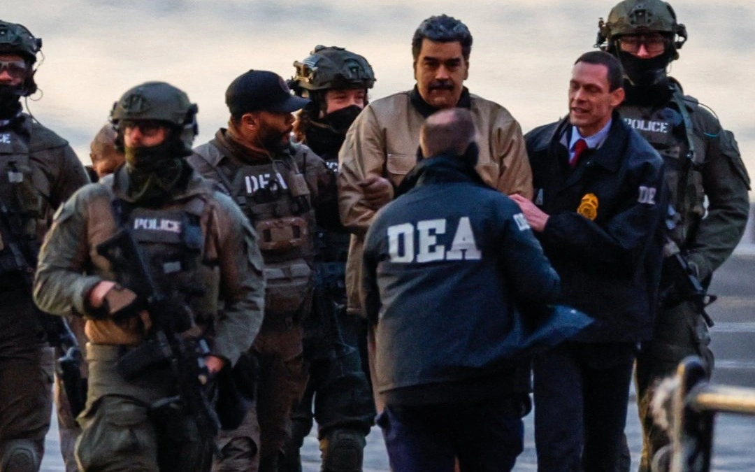 Мадуро Нью-Йорктегі федералды сотқа жеткізілді