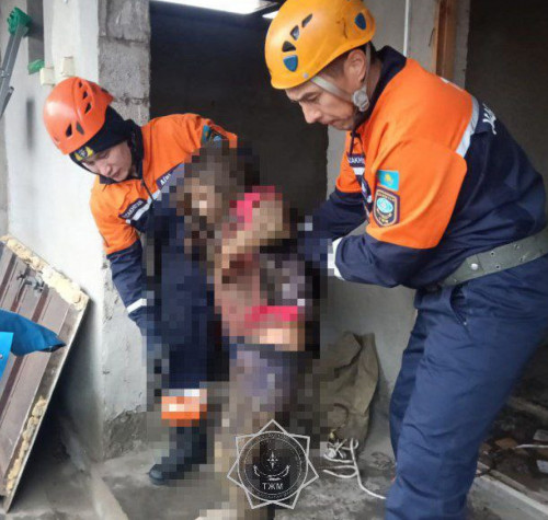 11 жастағы қыз бала канализацияға түсіп кеткен