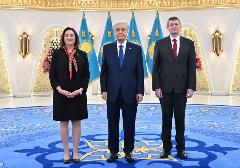 Мемлекет басшысы АҚШ пен Болгария елшілерінен сенім грамоталарын қабылдады