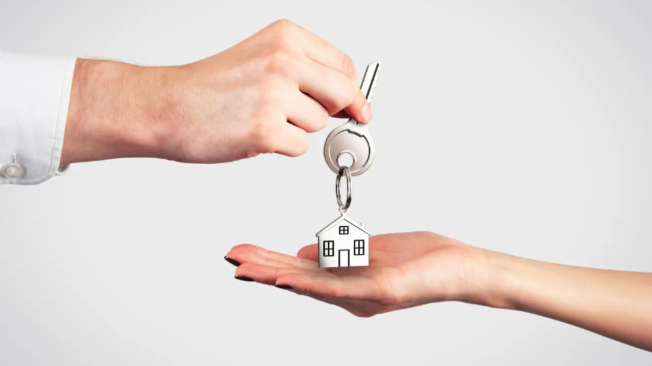 Базадағы қателік: Абай облысында жетім баланы баспанасыз қалдырды