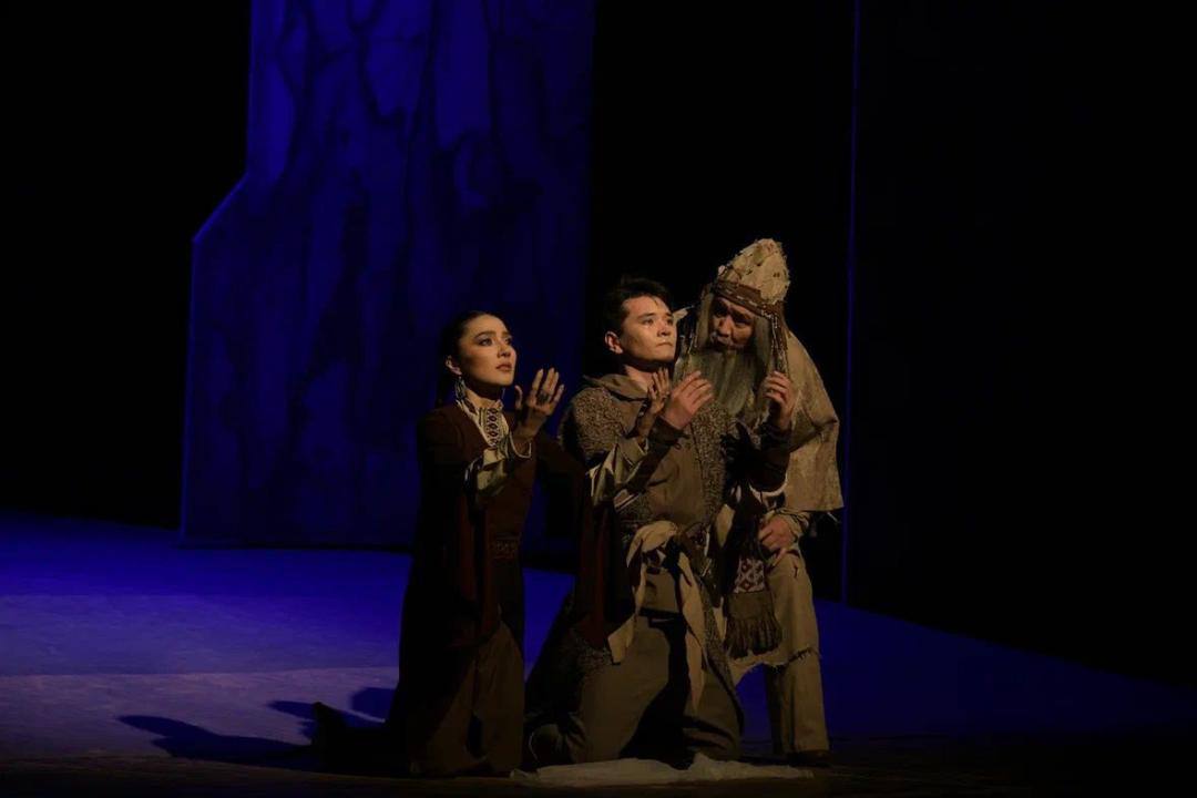 «Еңлік–Кебек» спектаклінің мерейтойлық қойылымы