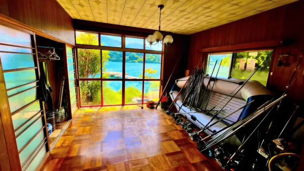 Жапонияда теңіз жағасындағы үй 6,5 млн теңгеге сатылымға шықты