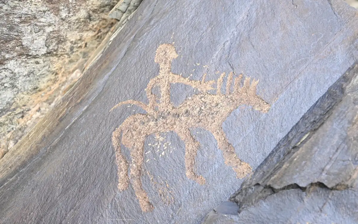 Президент құнды жәдігерлерді ЮНЕСКО-ның бүкіләлемдік мұралар тізіміне қосуды тапсырды