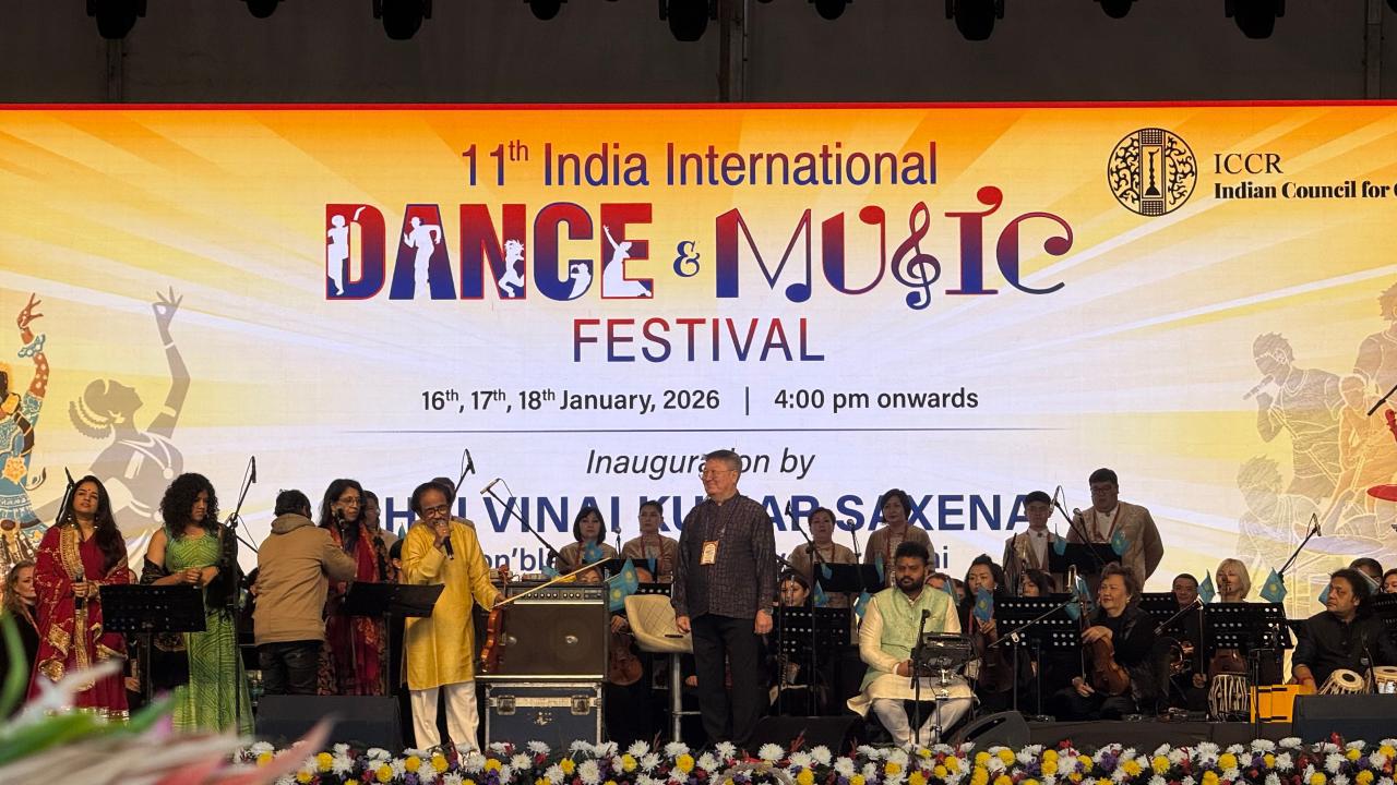 Қазақстан өнерпаздары Нью-Делиде өнер көрсетті