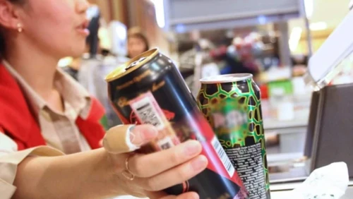 «Қанат бітіретін» сусынның қақпаны: Біз неге энергетик сатып алуға құмармыз?