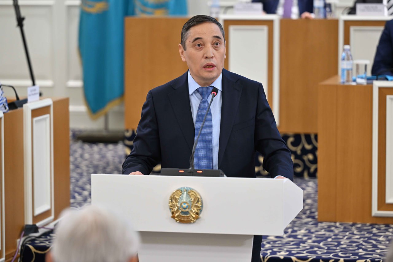Дихан Қамзабекұлы: Қазақстанның білім беру саясатындағы зайырлы қағидаттарды бекіту қажет
