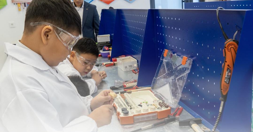 1,1 млн-нан астам оқушының оқу жағдайы жақсарды