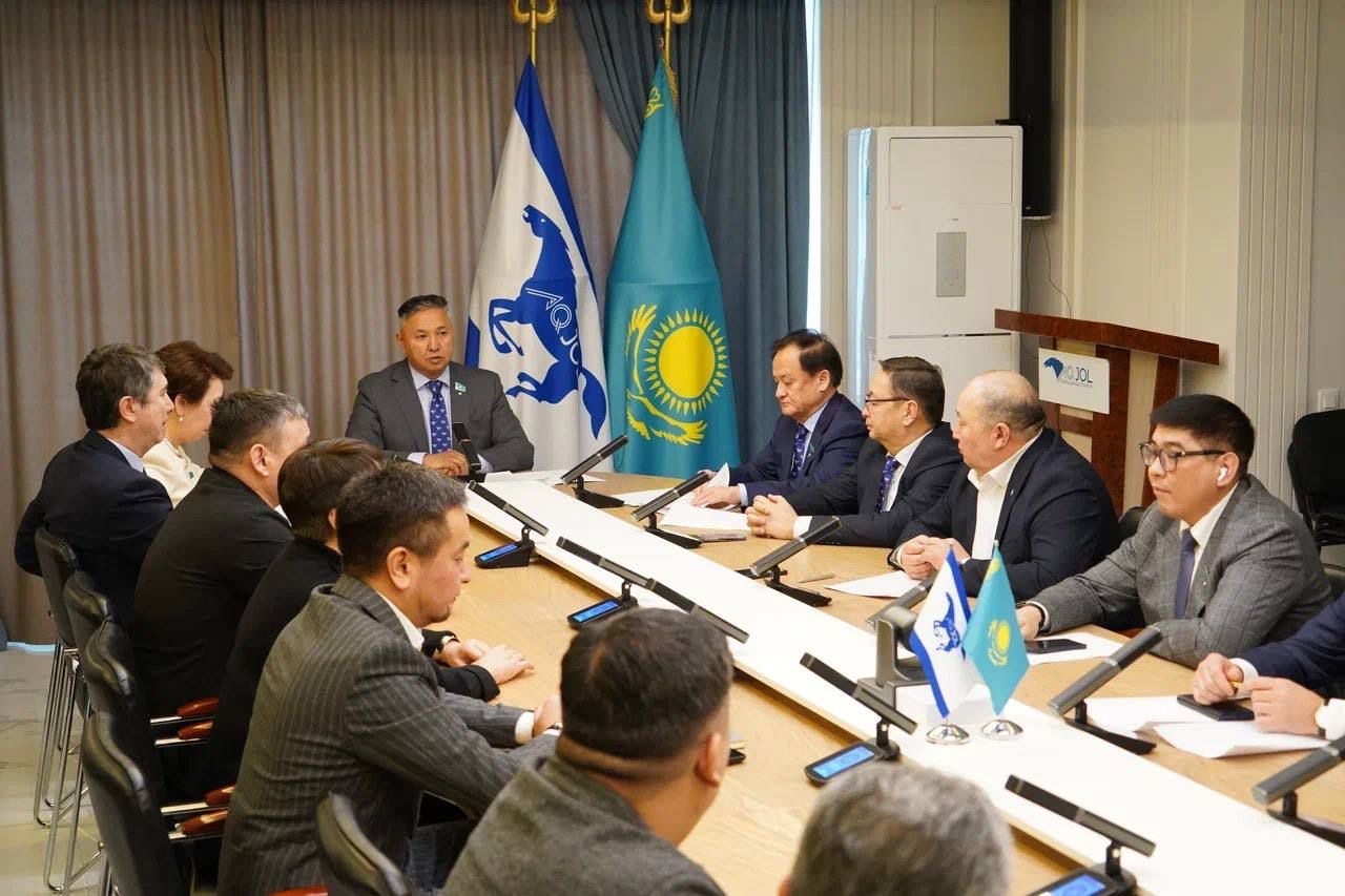 «Ақ жол» партиясының ұстанымы айқын