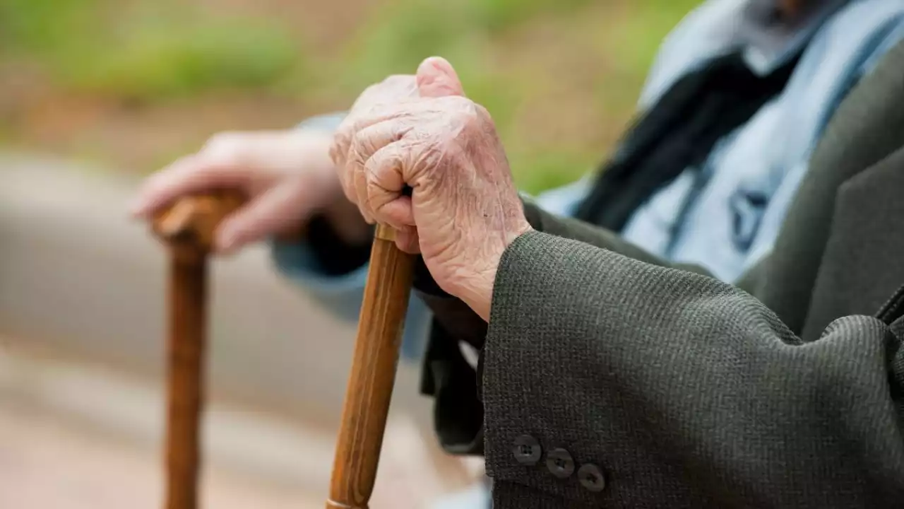 Біз кімге керекпіз?