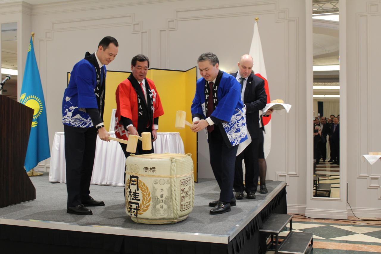 Жапонияның Ұлттық күніне орай Астанада жапон салты орындалды