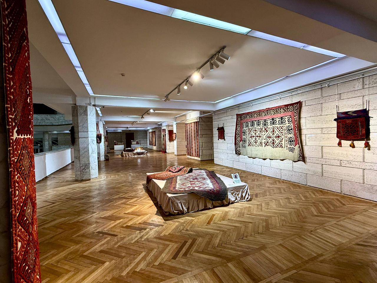 Алматыда ұлттық ою-өрнек дәстүріне арналған көрме ашылды