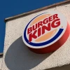 «Burger King-тегі» дау: Еңбек министрлігі тексеруді бастады