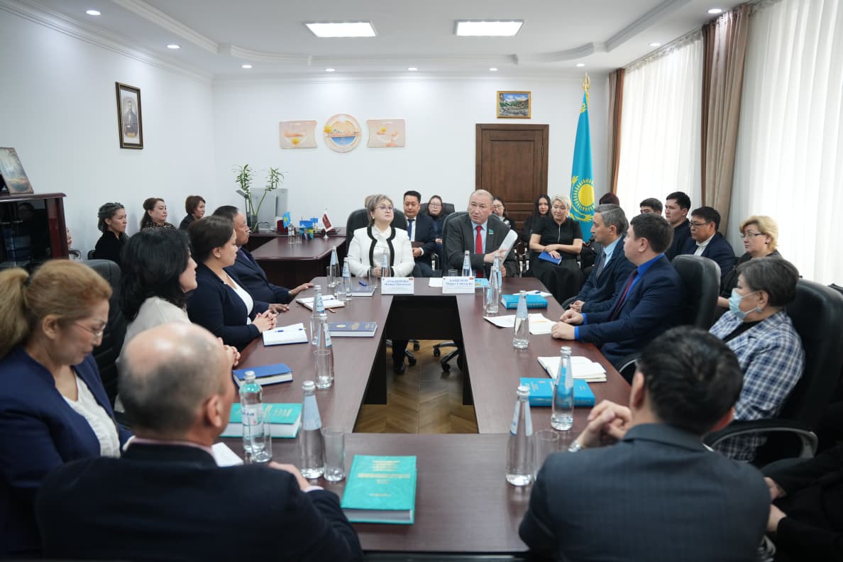 Елордадағы сараптамалық басқосу