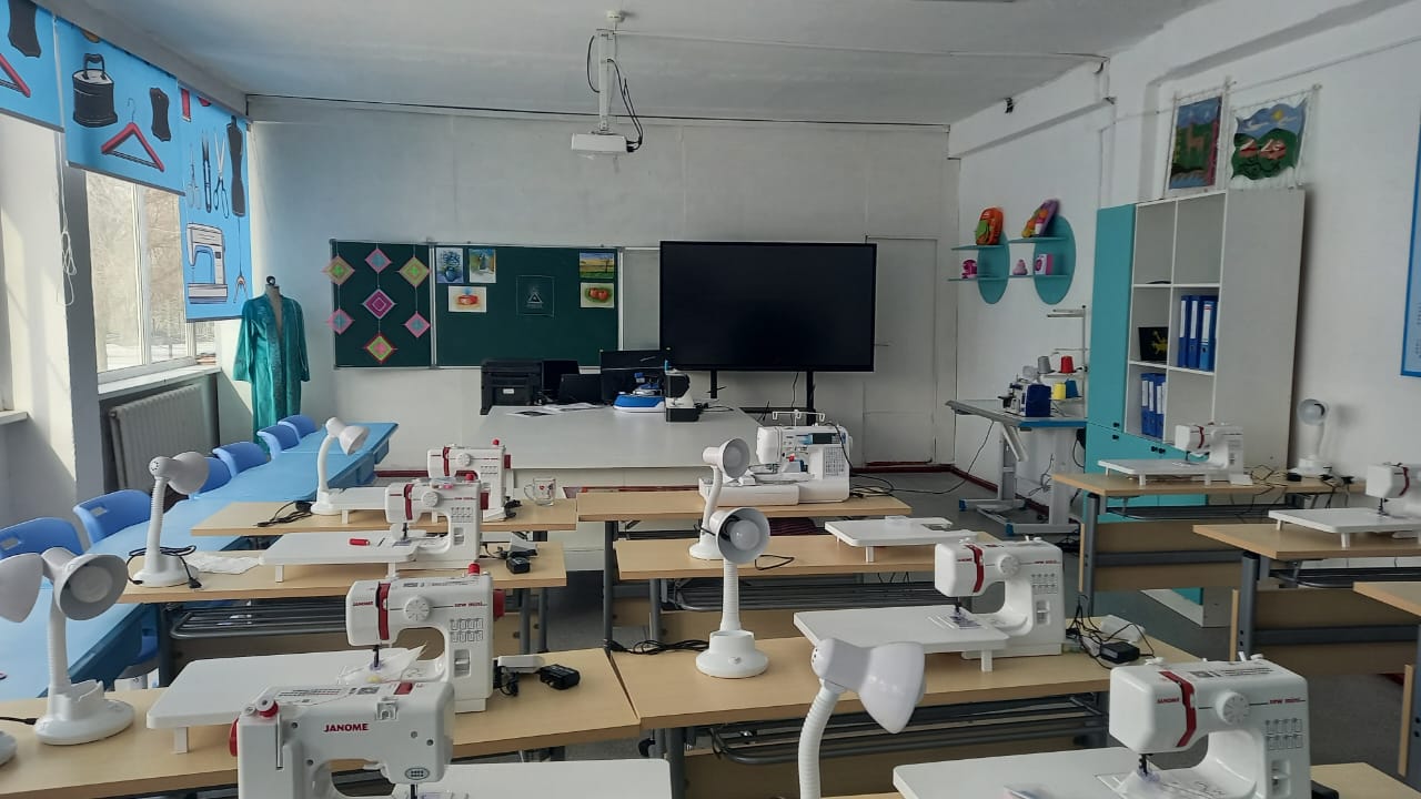 Қопа мектебіне қолдау көрсетілді