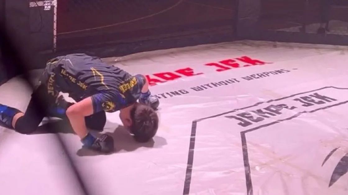 Қарағандыда жекпе-жек кезінде спортшы ауыр жарақат алып, жансақтау бөліміне түсті