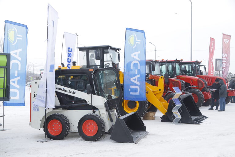 Қостанайда ауылшаруашылық техникаларының көрмесі өтті
