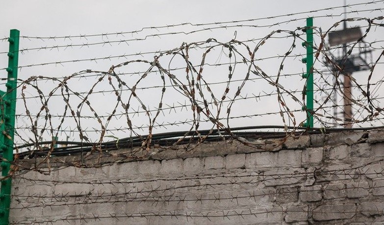 СҚО-да колония бастығы қылмыскерден пара алды деген күдікпен ұсталды