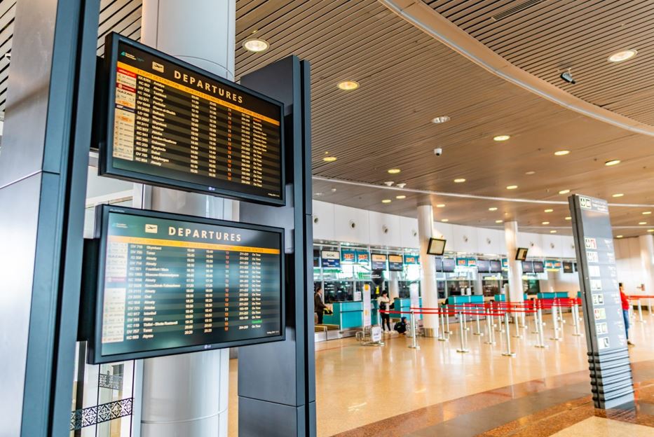 Ұшу-қону жолағы жөнделеді: Елордалық жолаушыларды қандай өзгерістер күтіп тұр?