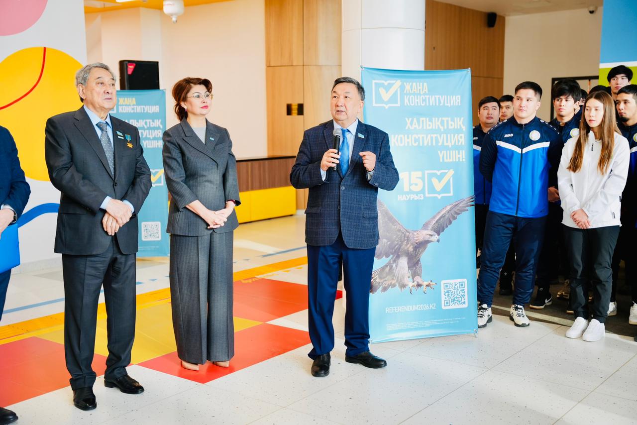 Оралдың креативті әрі белсенді жастары жаңа Конституция жобасын қолдады