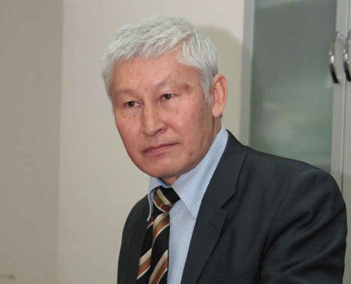 Белгілі ғалым тілге қатысты алып қашпа әңгімелерге сенбеуге шақырды