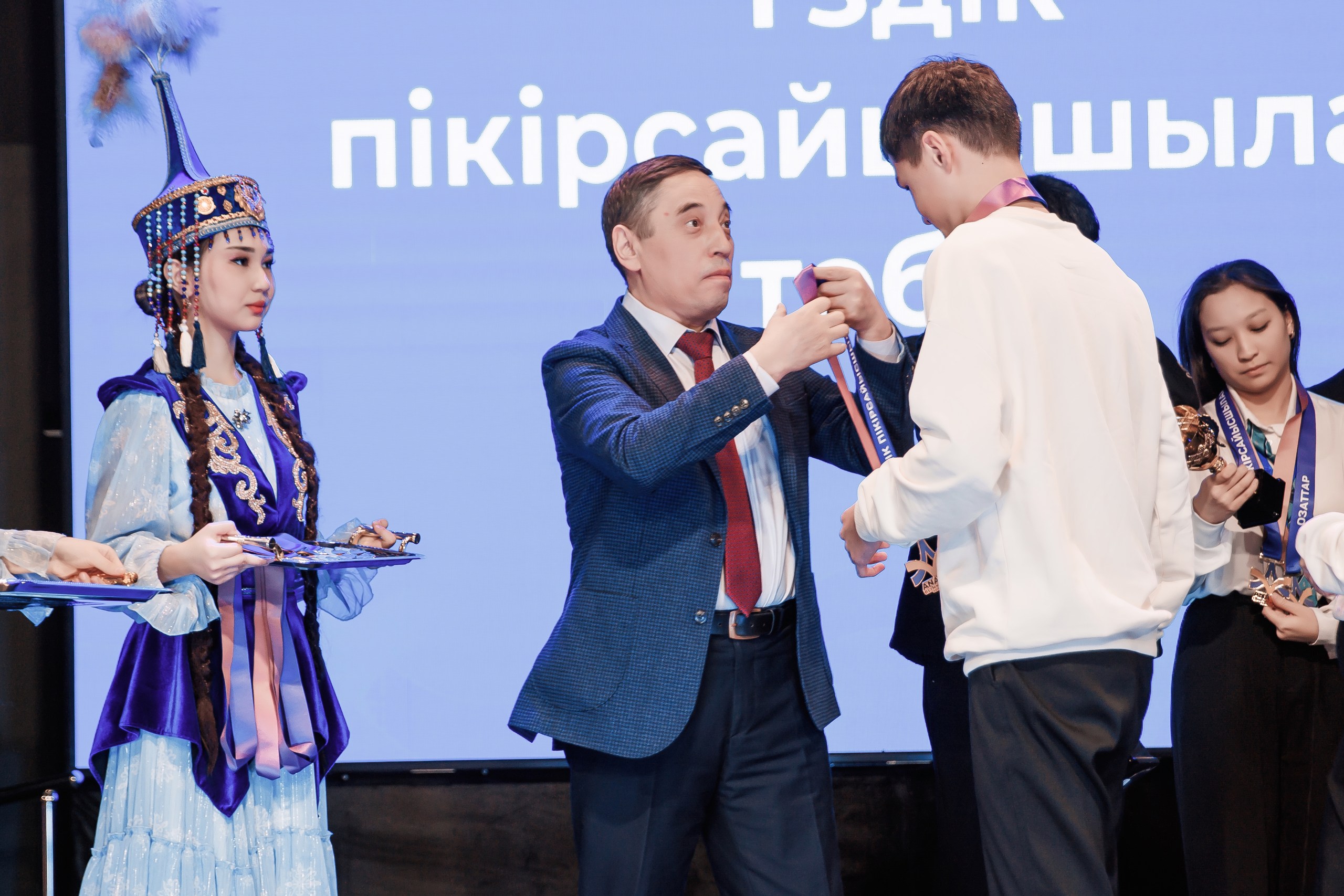 Астанада «Ана тілі» республикалық зияткерлік олимпиадасының жеңімпаздары марапатталды