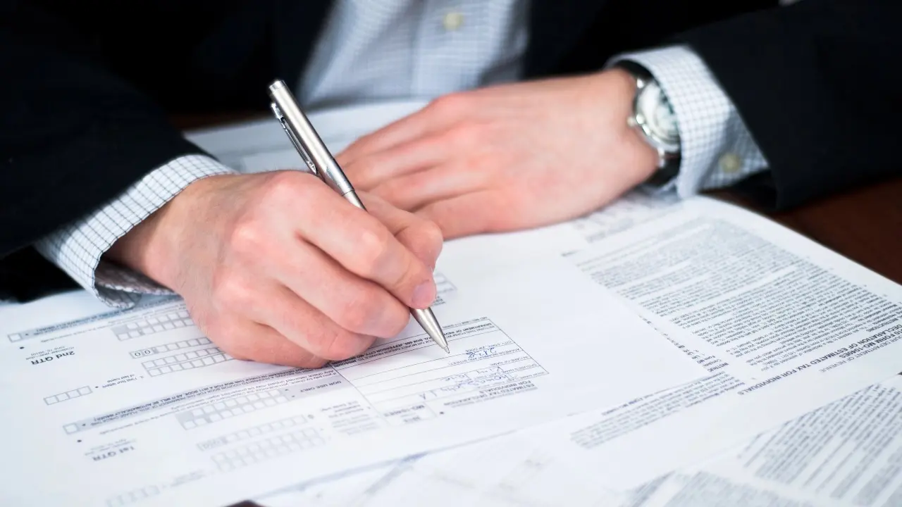 Салық кодексіндегі түзетулер қашан күшіне енеді?