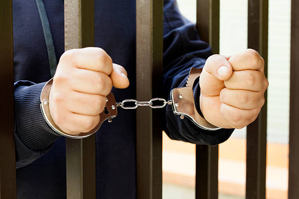 Төрт бірдей туысын өлтірген күдіктінің бұрын сотты болғаны белгілі болды