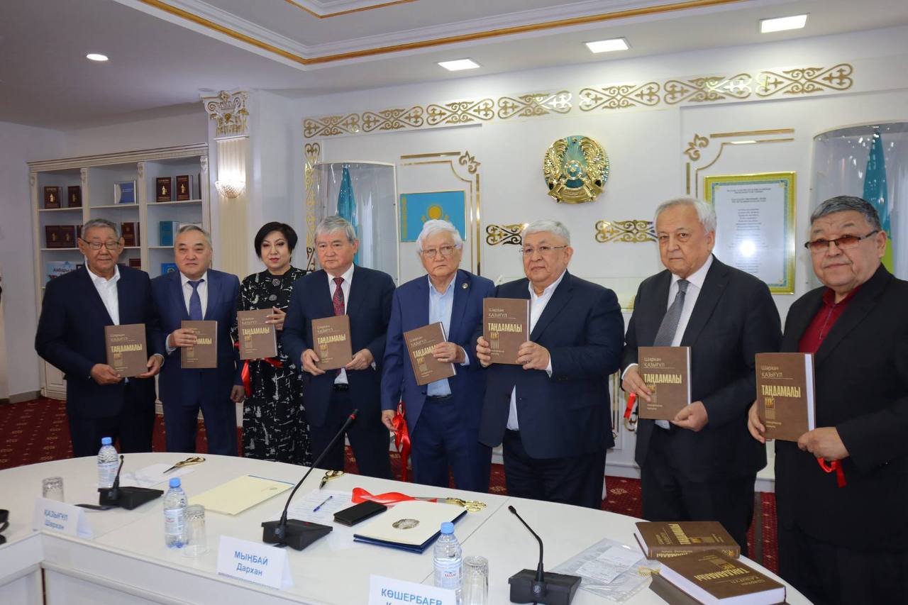 Қаламгердің таңдамалысы таныстырылды