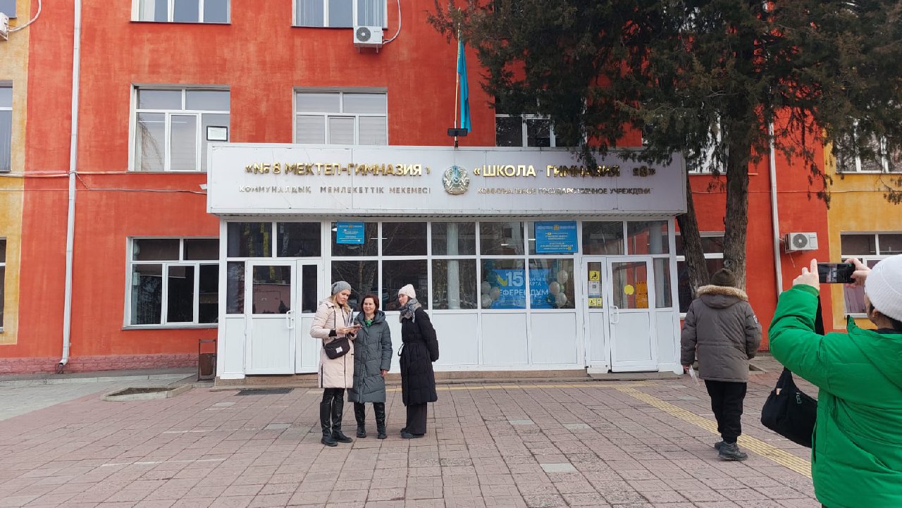 Алматыда референдум басталды