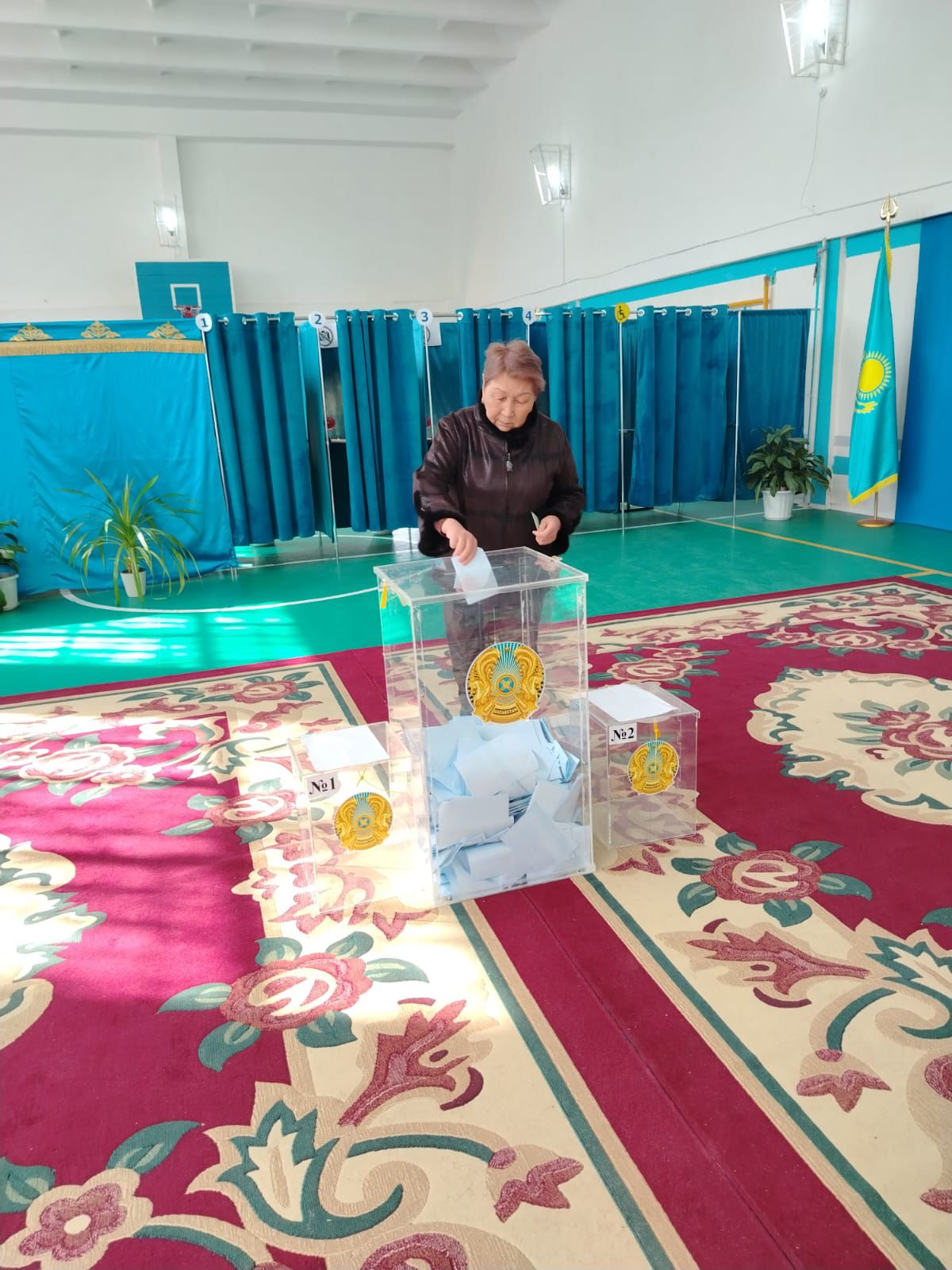 Тараз қаласында «Конституция» есімді тұрғын дауыс берді