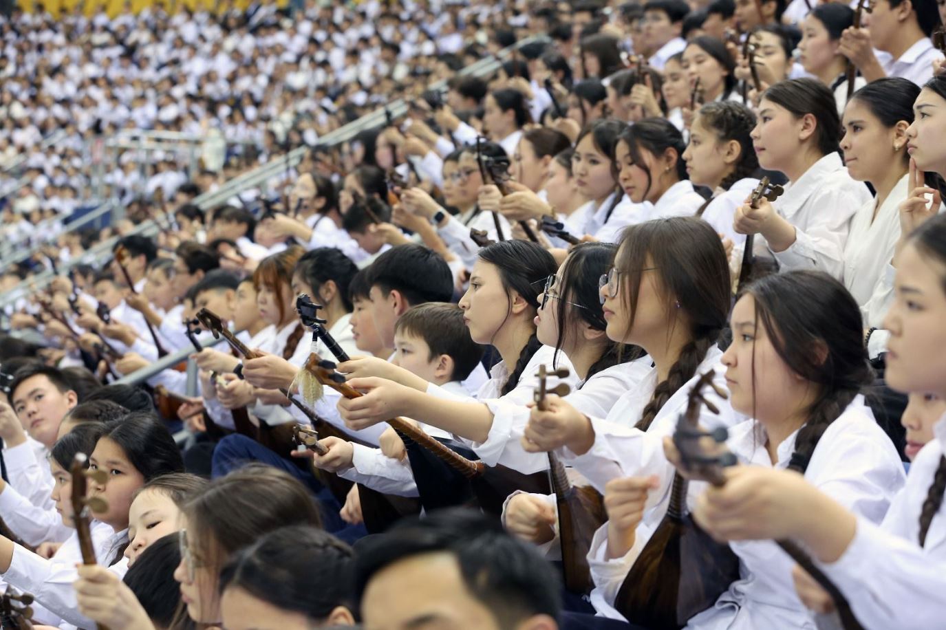 11 500 домбырашы: Ұлттық рекорд тіркелді