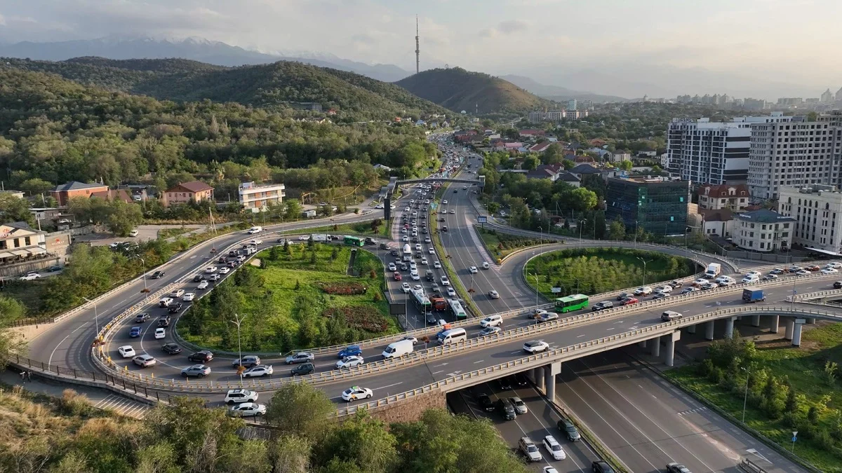 Алматыда екі күнге көлік қозғалысы шектеледі