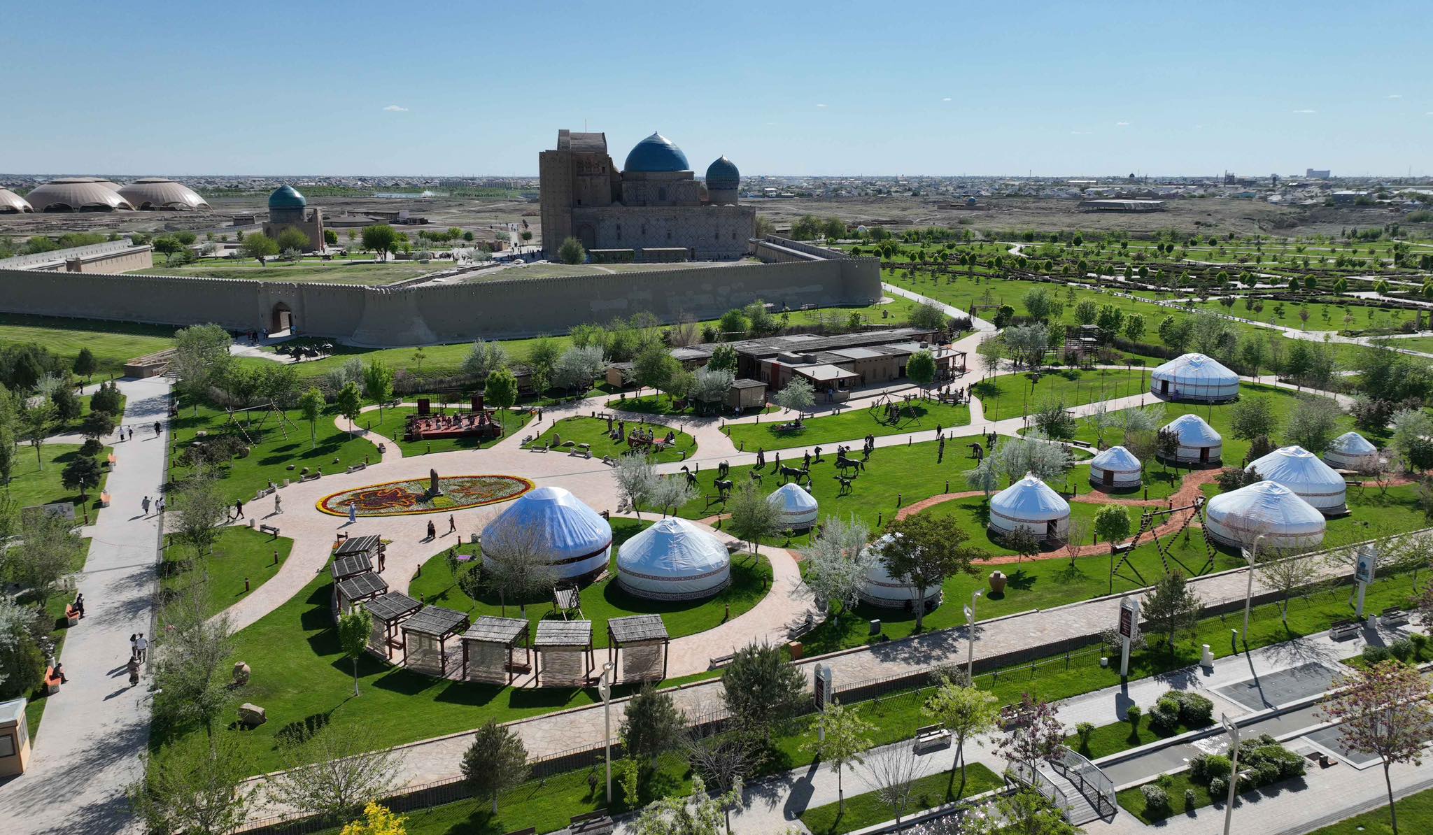 Дәстүр мен жасампаздықты тұтастандырған Түркістан