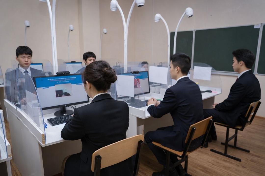 Наурыздағы ҰБТ: Талапкерлердің 70%-ы шекті балл жинады