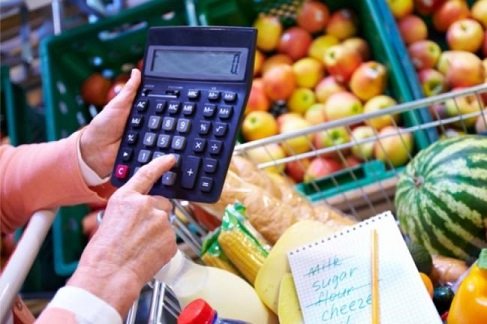 Абай облысында азық-түлік бағасын негізсіз көтерген кәсіпкерлер жазаға тартылды