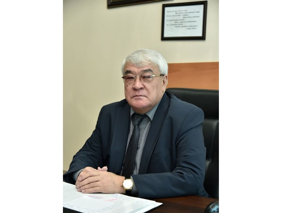 Парасат биігіндегі ғұмыр