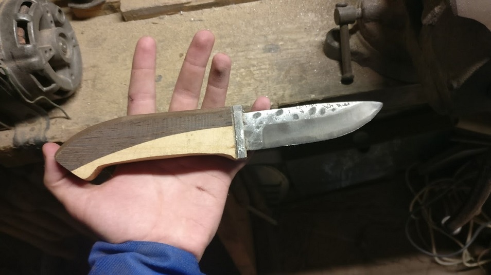 Пышақ ала жүгірген: Астанада 7 жастағы баланың әрекеті жұртты шошытты