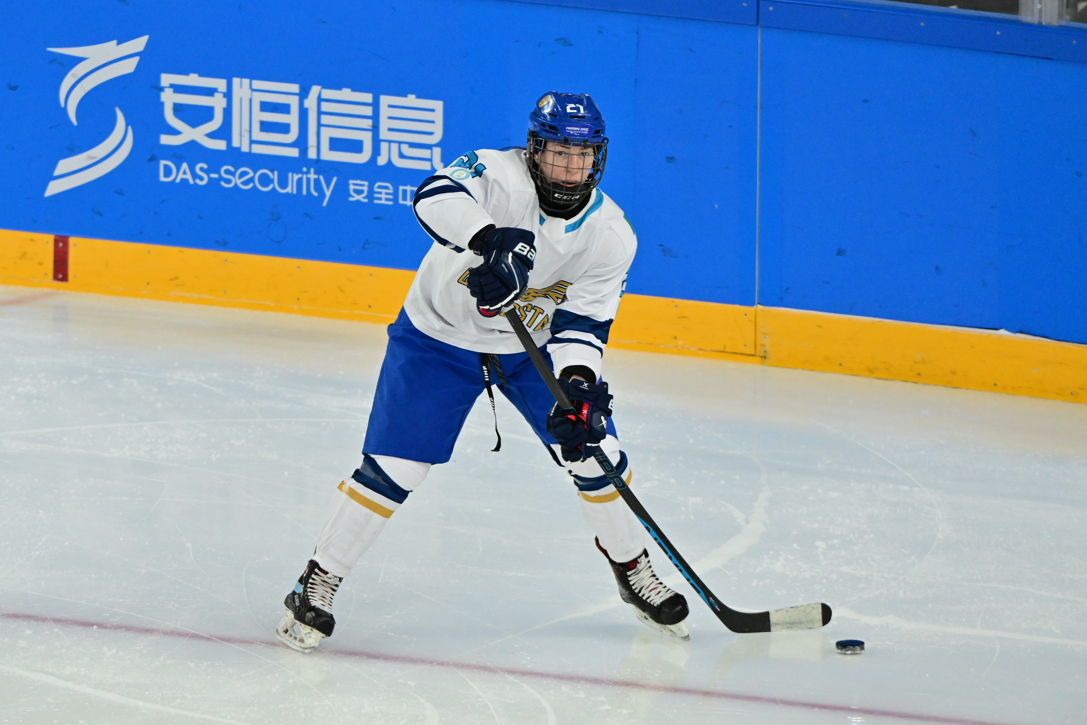 Шайбалы хоккей: Қазақстанның қыздар құрамасы әлем біріншілігінде үшінші орынды місе тұтты