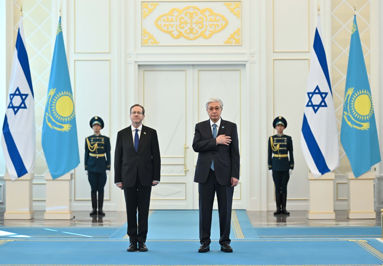 Ақордада Израиль Президентін салтанатты қарсы алу рәсімі өтті