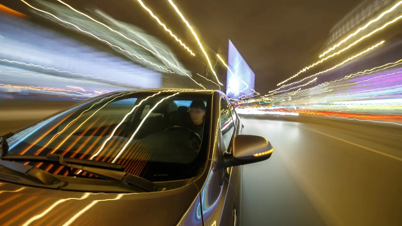 Алматыда қауіпті жарыс өткізген көлік жүргізушілері жауапқа тартылды