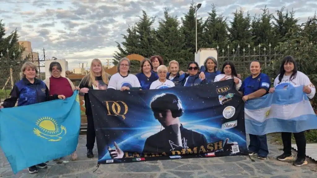 Аргентинада мектептегі музыка кабинетіне Димаш Құдайбергеннің есімі берілді